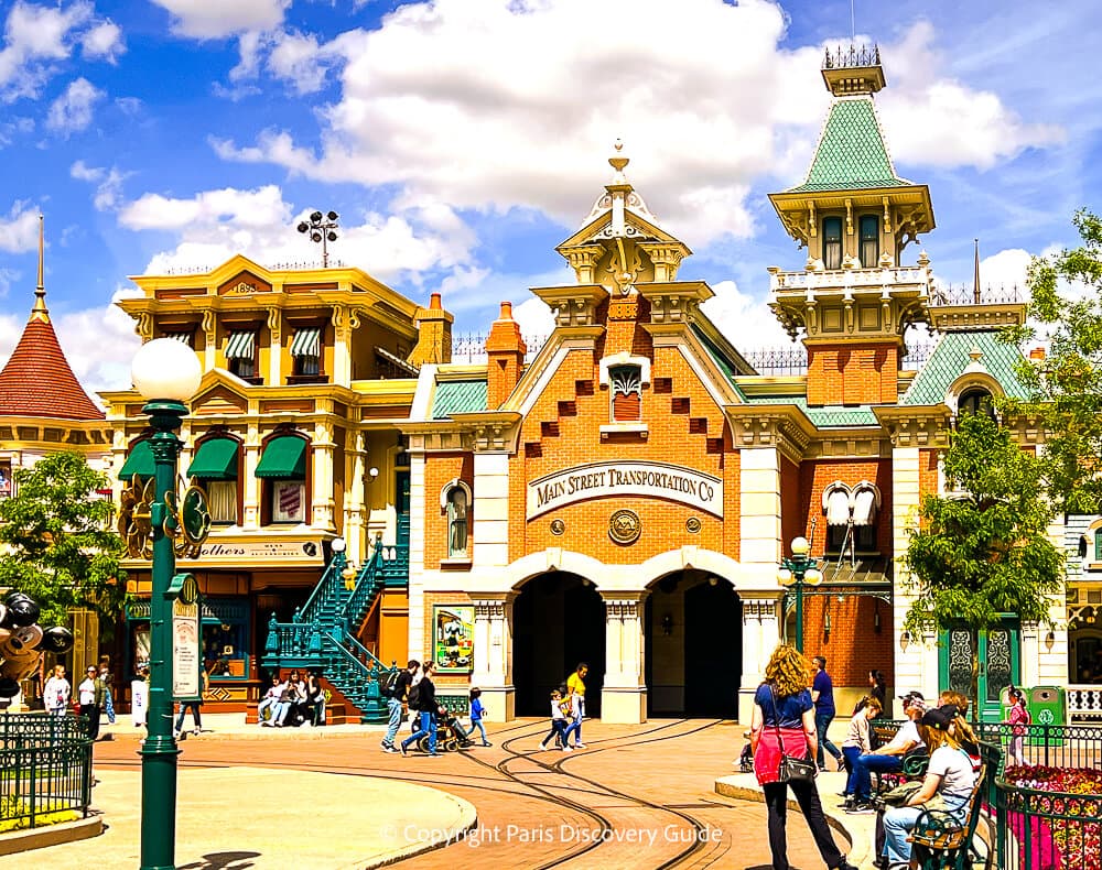 Beautiful June afternoon at Disneyland Paris