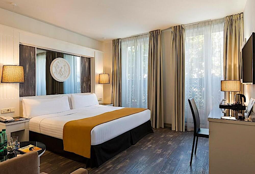 Hotel Paris Opera