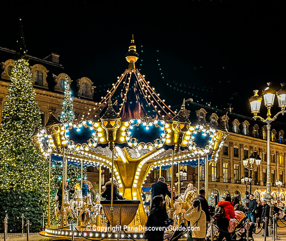 Christmas carousel in Place Vendôme