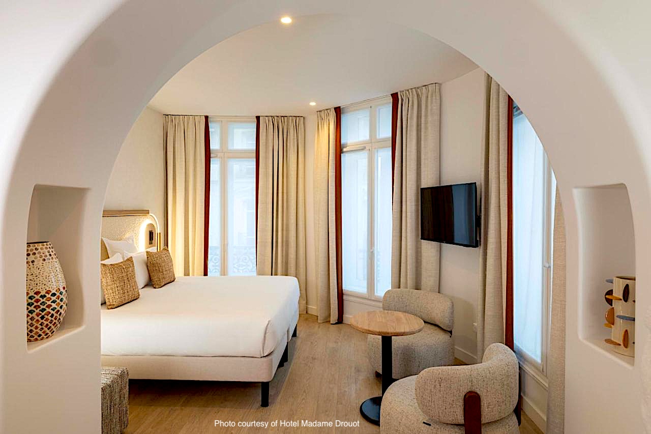 Guestroom in Hotel Madame Drouot 