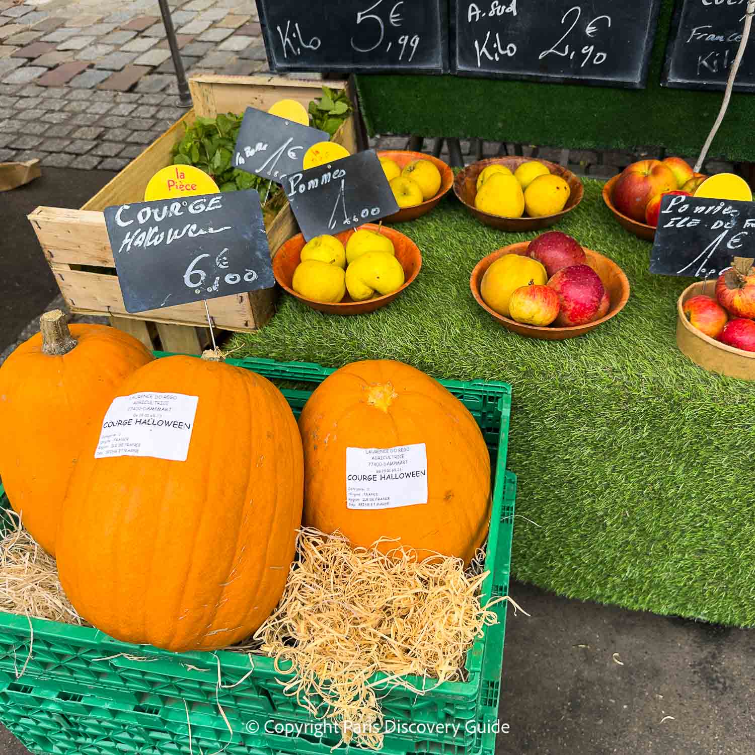 Pumpkins in Marche Aligre in the 12th arrondissement