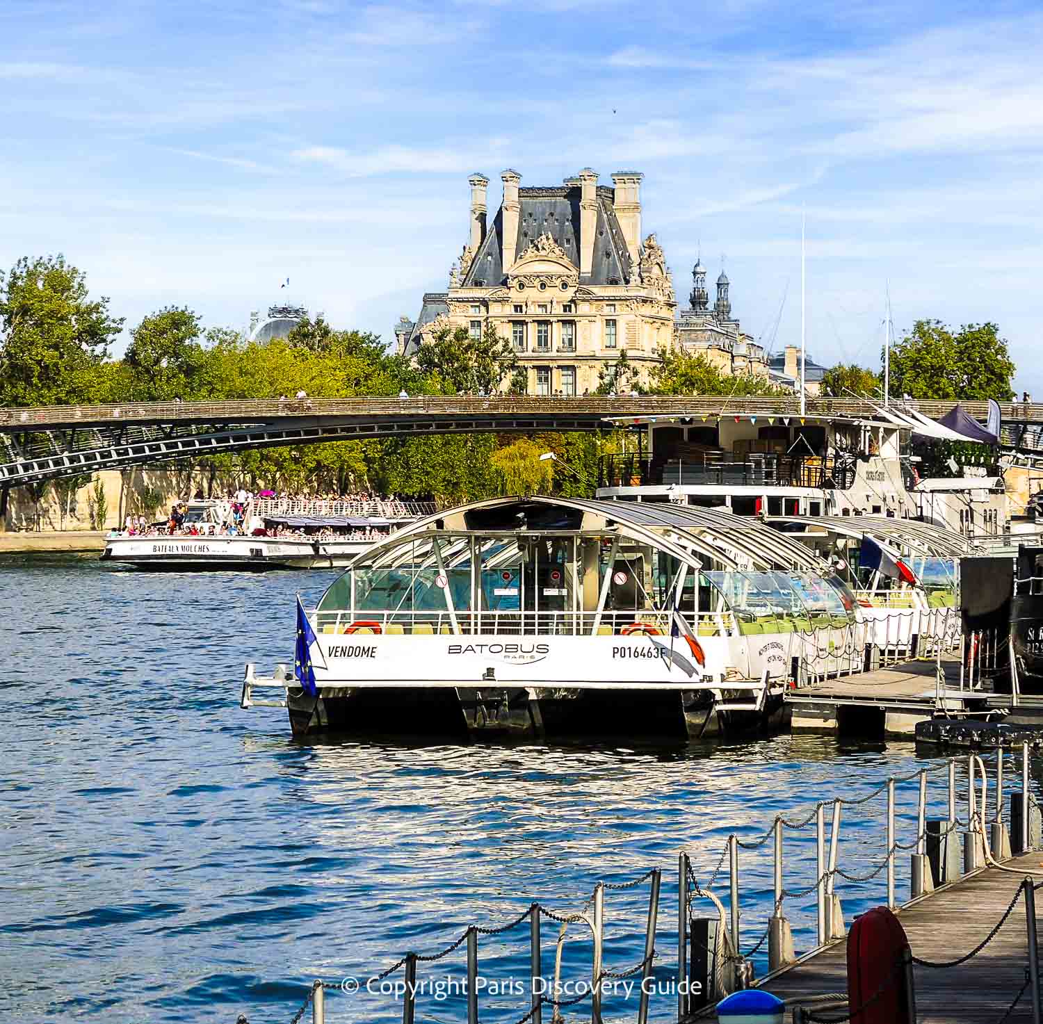 The Batobus waiting to depart from the stop near the Orsay Museum 