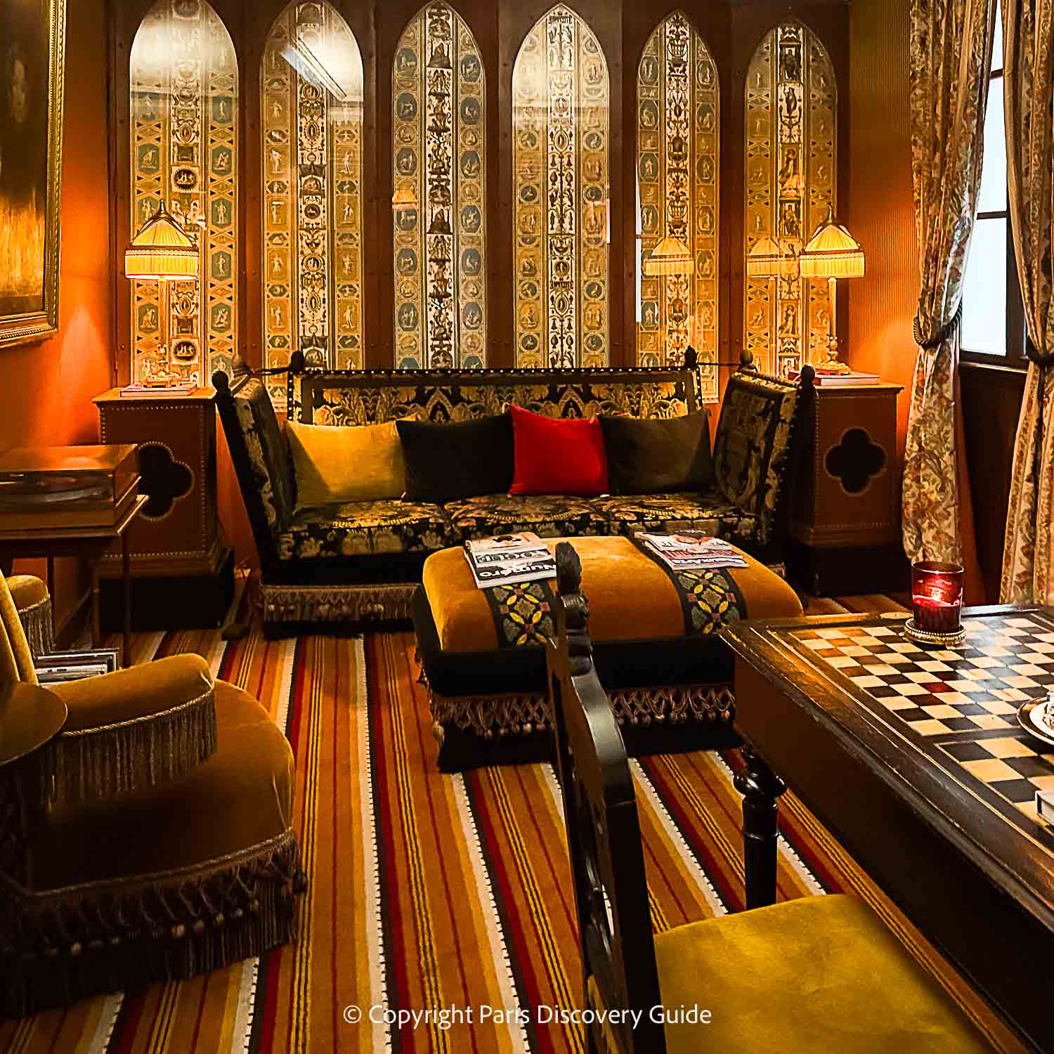 Quiet plaza with several cafes near Le Grand Mazarin