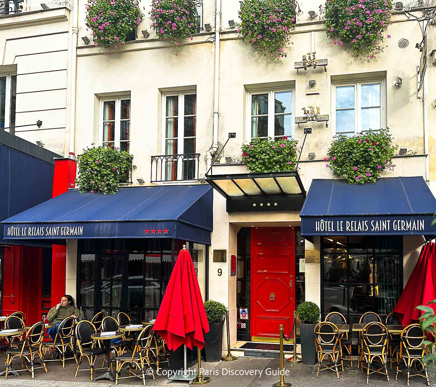 Rue Saint-Andre-des-Arts near Hotel Dame des Arts