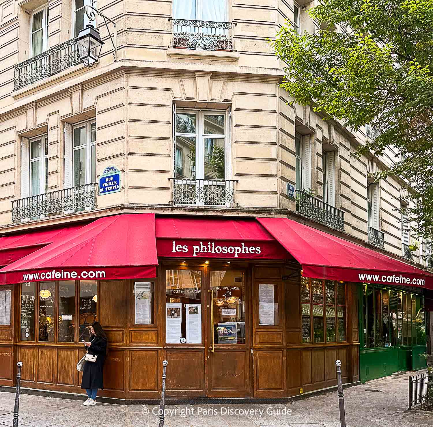 Les Philosophes in the Marais