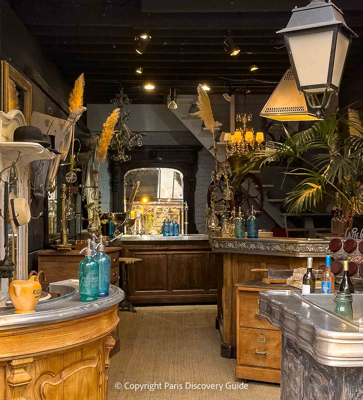 Vintage zinc bars at Les Puce