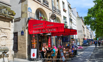 Marais sidewalk dining Marais sidewalk dining