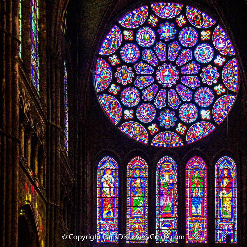 South rose window in Chartres Cathedral depicts the Apocalypse South rose window in Chartres Cathedral depicts the Apocalypse
