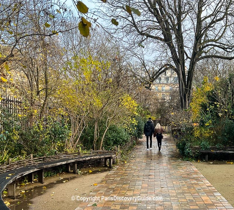 Park near Hotel Marignan and Musée Cluny