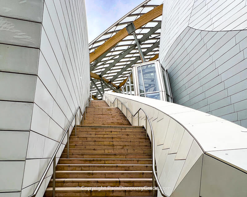 Eiffel Tower view from Fondation Louis Vuitton Eiffel Tower view from Fondation Louis Vuitton
