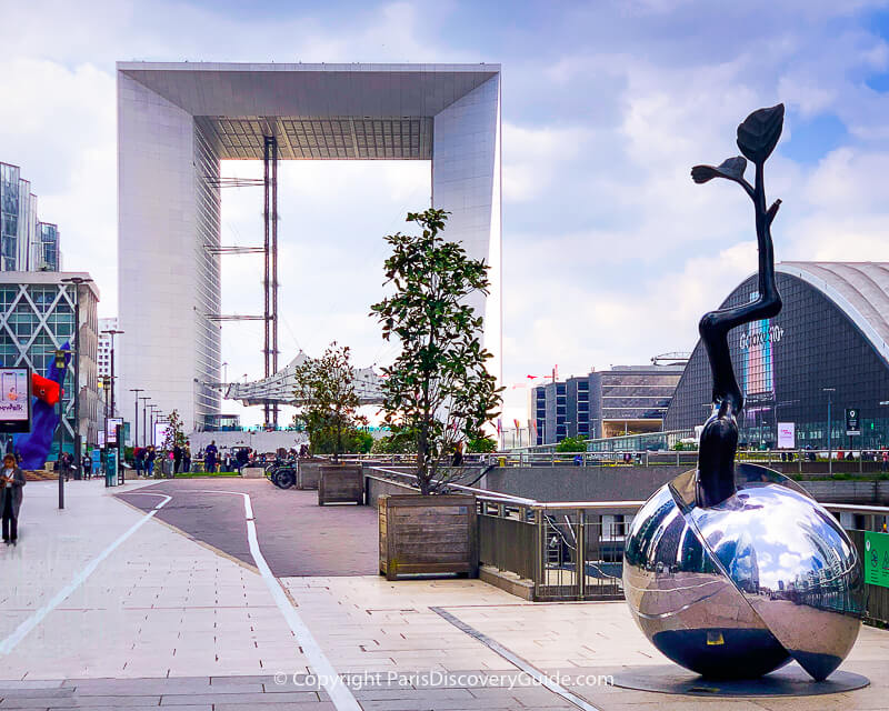 The Grande Arch at La Defense The Grande Arch at La Defense