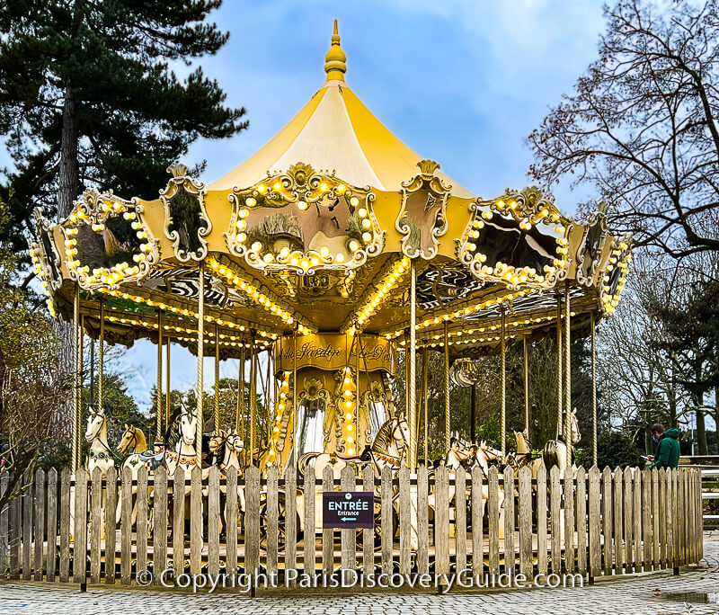 One of the carrousels at Jardin d'Acclimatation