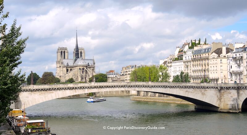 Notre Dame, Pont de la Tournelle, and Ile Saint-Louis Notre Dame, Pont de la Tournelle, and Ile Saint-Louis
