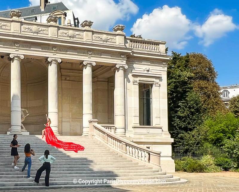 Fashion shoot at Palais Galliera, near the Padam Hotel