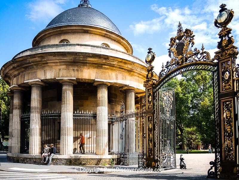 Boulevard de Courcelles entrance to Parc Monceau, about 3 blocks from Paris j'Adore Hotel