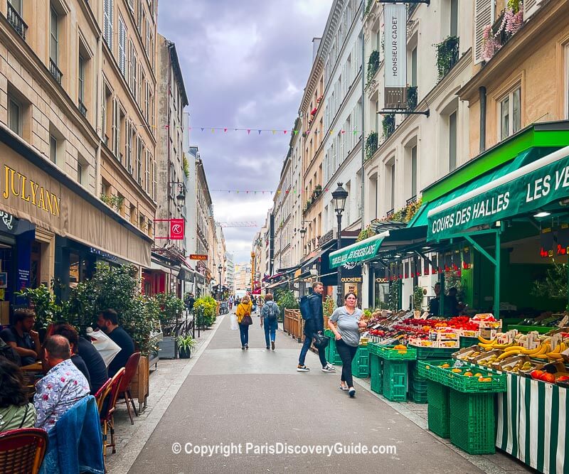 Rue Saint-Andre-des-Arts near Hotel Dame des Arts