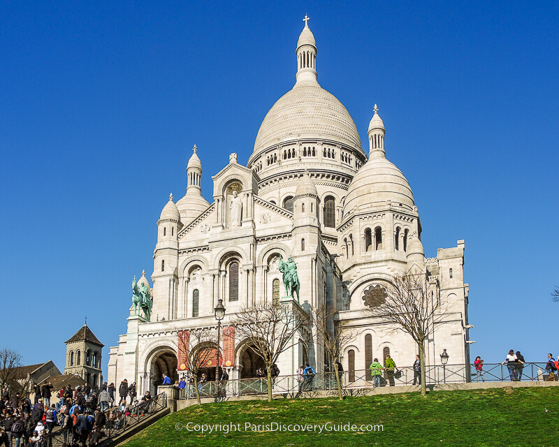 Sacre Coeur Basilica in Montmartre Sacre Coeur Basilica in Montmartre