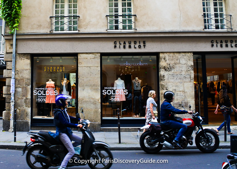 Paris Sales - Marais sale signs Paris Sales - Marais sale signs