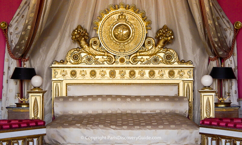 Royal bed, part of a Versailles Chateau tour Royal bed, part of a Versailles Chateau tour