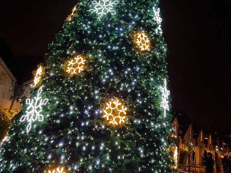 Paris Christmas Lights 2024 10 Best Locations Paris Discovery Guide