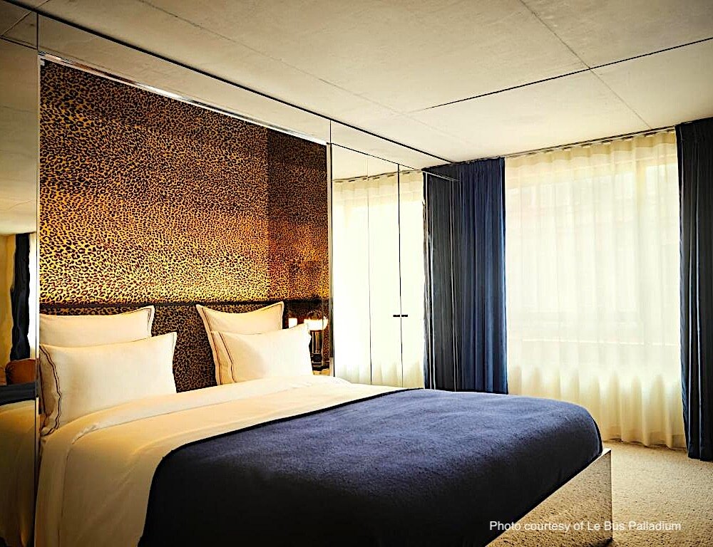 Guestroom at Le Bus Palladium