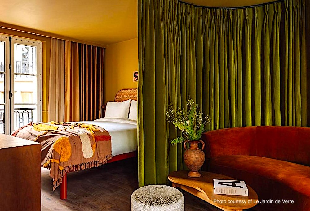 Guestroom in Le Jardin de Verre; photo courtesy of Le Jardin de Verre Guestroom in Le Jardin de Verre; photo courtesy of Le Jardin de Verre