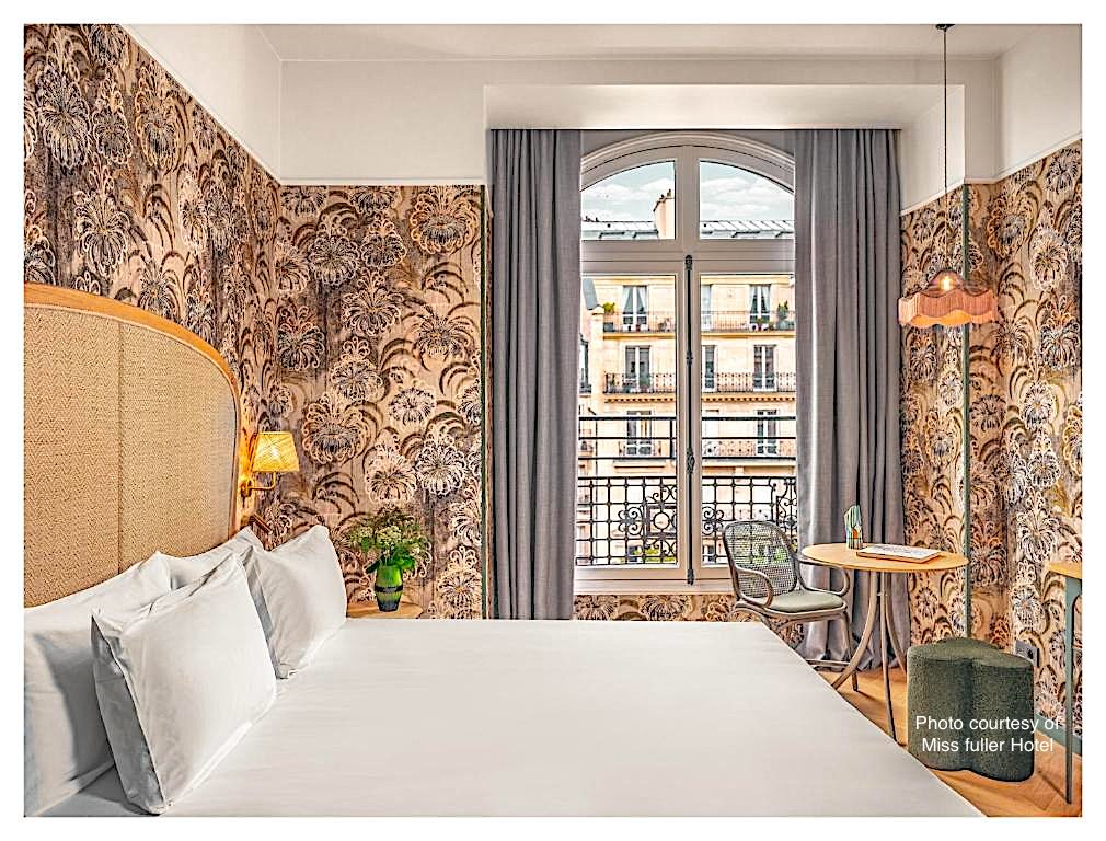 Public area for relaxing at Hotel Massé 