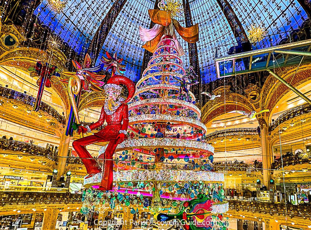 Paris Christmas Lights 2026: 10 Best Locations