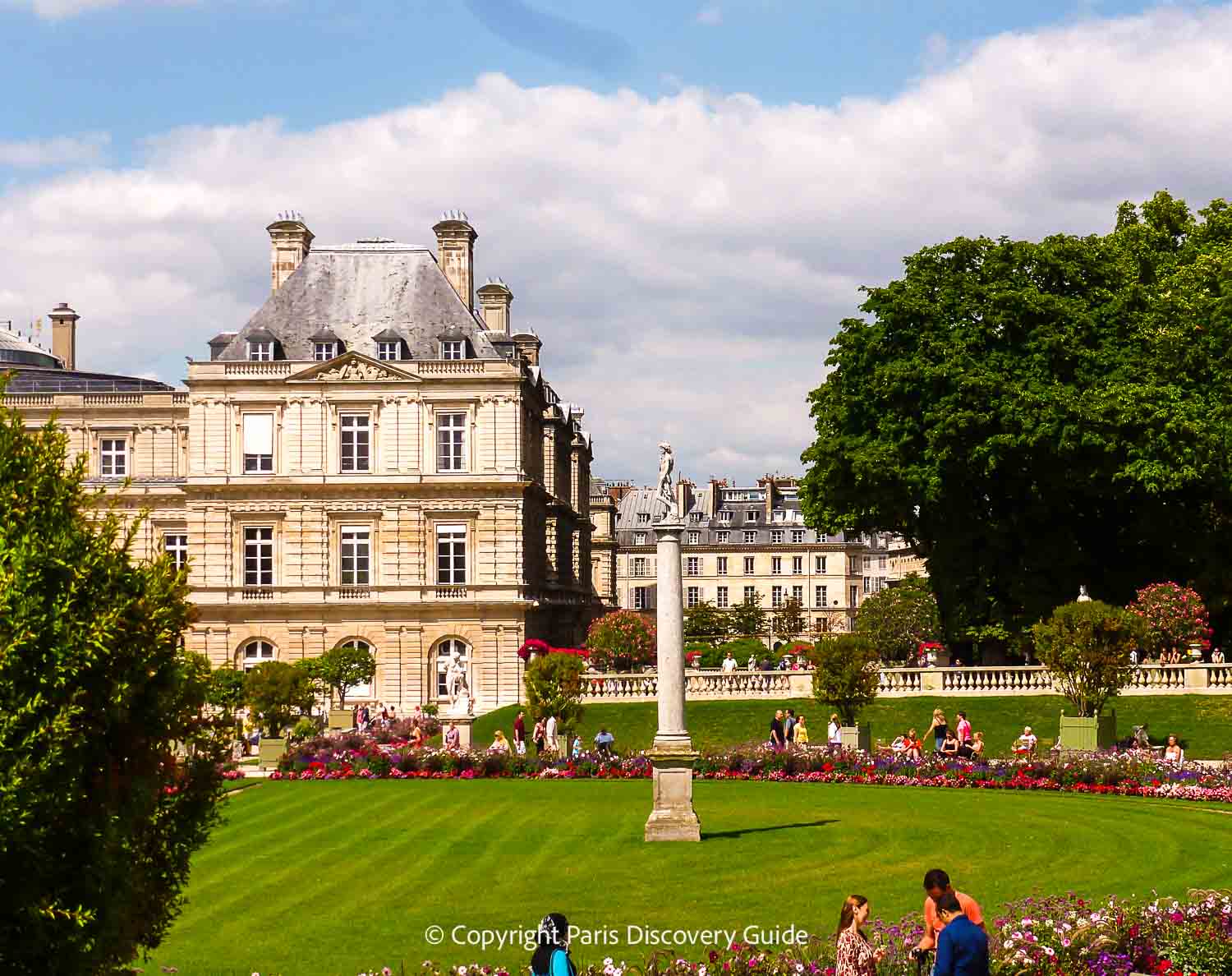 Luxembourg Garden in the summer