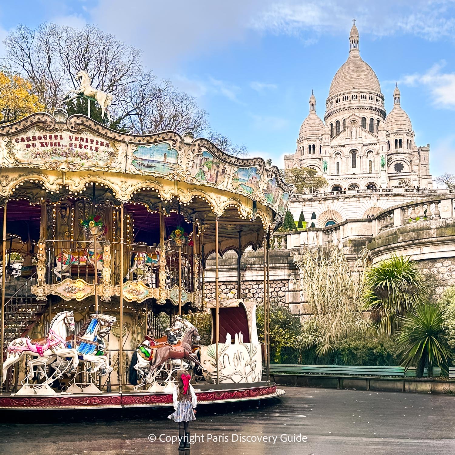 The carousel in front of Sacre Coeur