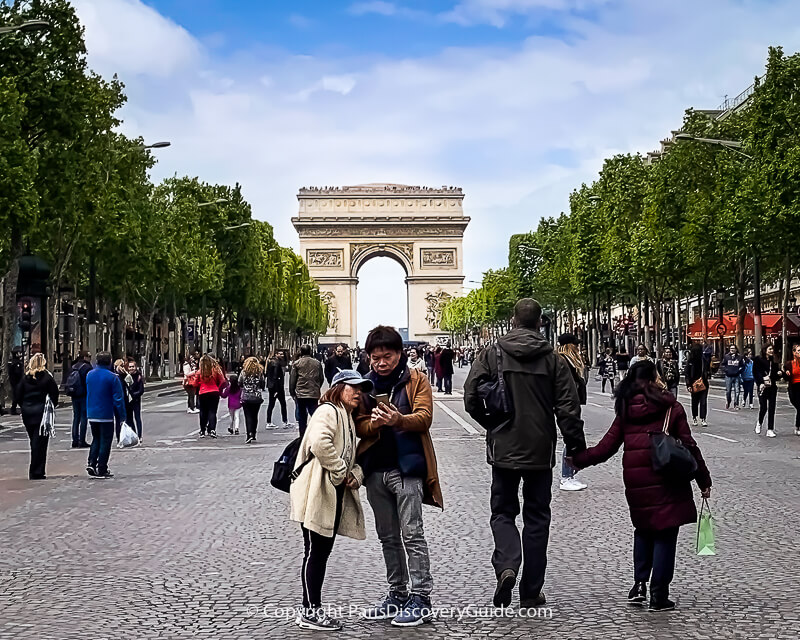 Car-free Sunday on Champs Elysées