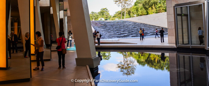 Reflecting pool at Fondation Louis Vuitton in Paris Reflecting pool at Fondation Louis Vuitton in Paris