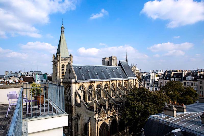 Balcony view from Hôtel Parc Saint-Severin