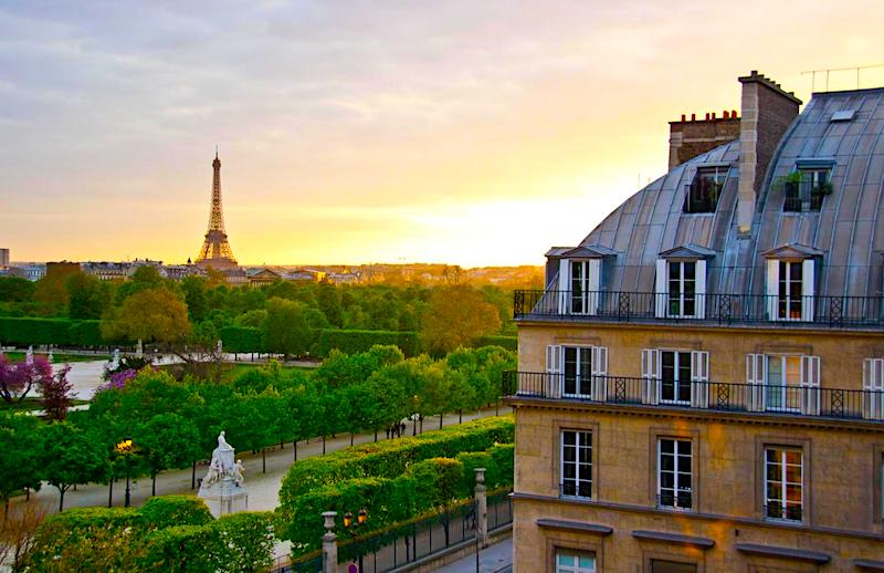 Hotel Reginia overlooking Tuileries Garden and the Eiffel Tower