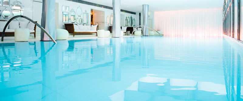 Swimming pool at Le Royal Monceau Hotel in the 8th arrondissement Swimming pool at Le Royal Monceau Hotel in the 8th arrondissement
