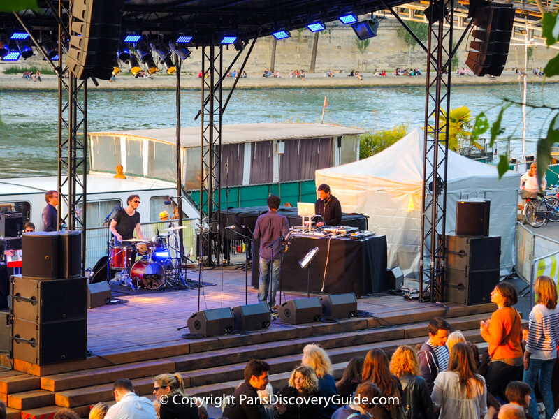 Free concert on the Left Bank beach during Paris Plages