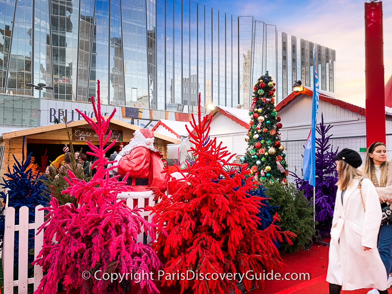 Sausages and otherBavarian specialties at the La Defense Christmas Market 