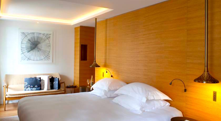 5-Star Marignon Champs-Élysées in Paris's 8th Arrondissement 5-Star Marignon Champs-Élysées in Paris's 8th Arrondissement